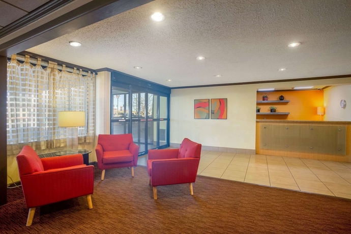 Imagen de los interiores del Hotel La Quinta Inn and Suites By Wyndham Springdale. Foto 18