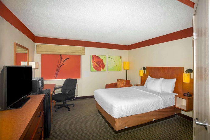 Imagen de la habitación del Hotel La Quinta Inn and Suites By Wyndham Springdale. Foto 12