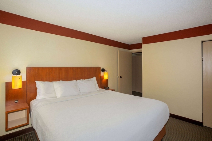 Imagen de la habitación del Hotel La Quinta Inn and Suites By Wyndham Springdale. Foto 14