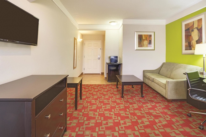 Imagen de la habitación del Hotel La Quinta Inn and Suites By Wyndham St. Augustine. Foto 12