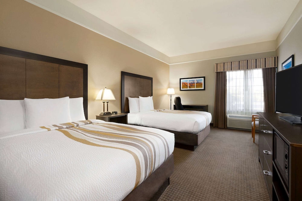 Imagen de la habitación del Hotel La Quinta Inn and Suites By Wyndham St. George. Foto 16