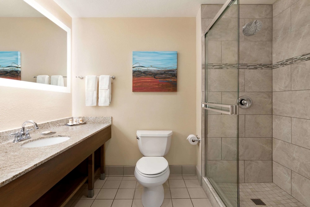 Imagen de la habitación del Hotel La Quinta Inn and Suites By Wyndham St. George. Foto 17