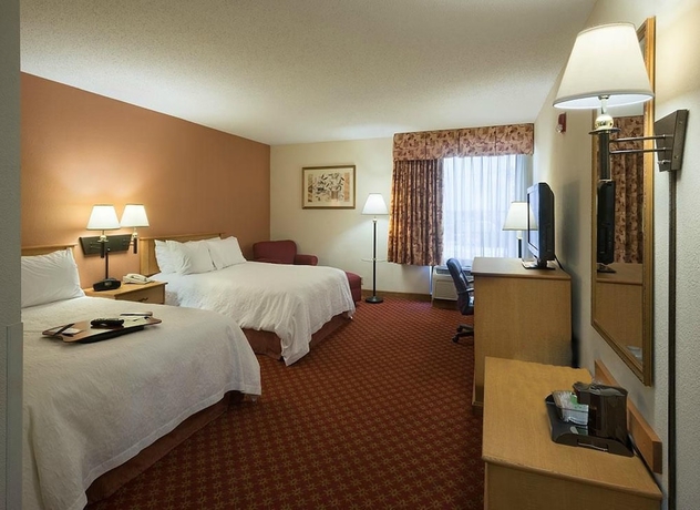 Imagen de la habitación del Hotel La Quinta Inn and Suites By Wyndham St Louis Route 66. Foto 6