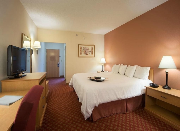 Imagen de la habitación del Hotel La Quinta Inn and Suites By Wyndham St Louis Route 66. Foto 8