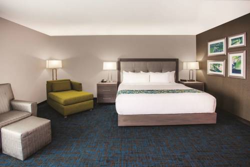 Imagen de la habitación del Hotel La Quinta Inn and Suites By Wyndham St. Paul-woodbury. Foto 4