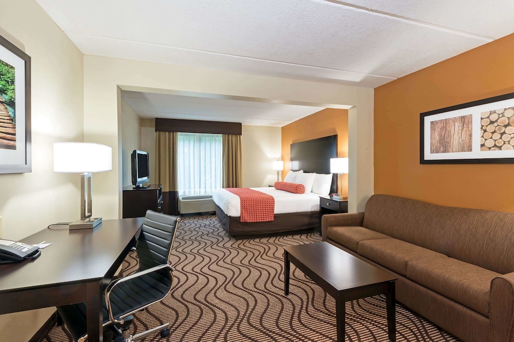 Imagen de la habitación del Hotel La Quinta Inn and Suites By Wyndham Tampa North I-75. Foto 2