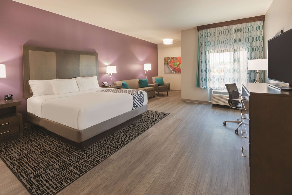 Imagen de la habitación del Hotel La Quinta Inn and Suites By Wyndham Terre Haute. Foto 6
