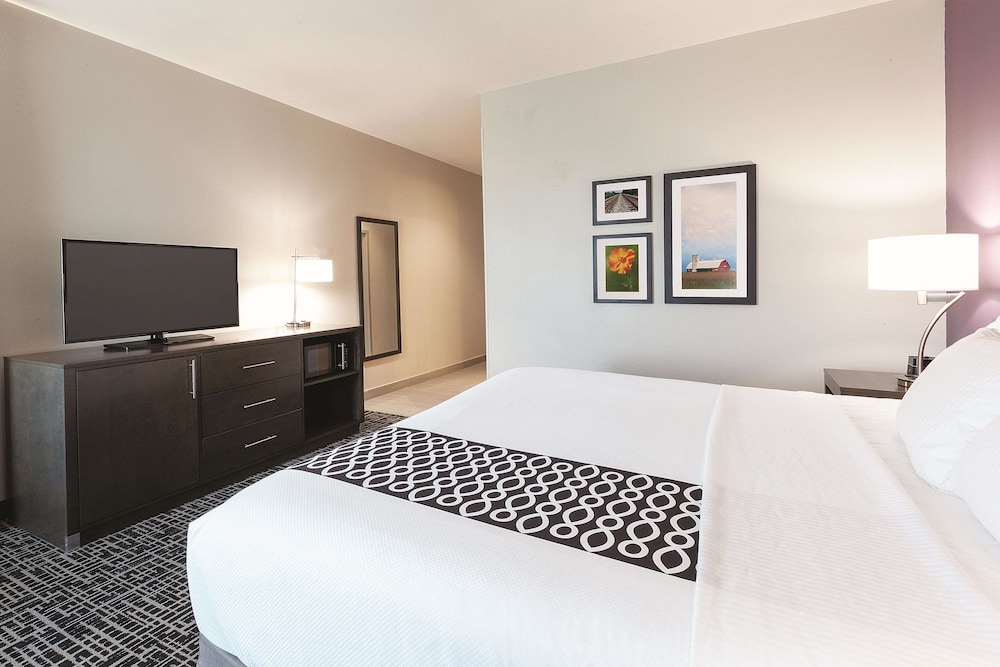 Imagen de la habitación del Hotel La Quinta Inn and Suites By Wyndham Terre Haute. Foto 9