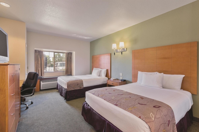 Imagen de la habitación del Hotel La Quinta Inn and Suites By Wyndham Tulare. Foto 5