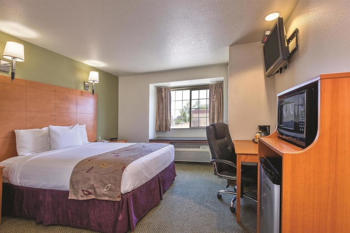 Imagen de la habitación del Hotel La Quinta Inn and Suites By Wyndham Tulare. Foto 6