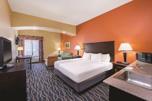 Imagen de la habitación del Hotel La Quinta Inn and Suites By Wyndham Tulsa Airpt / Expo Square. Foto 4