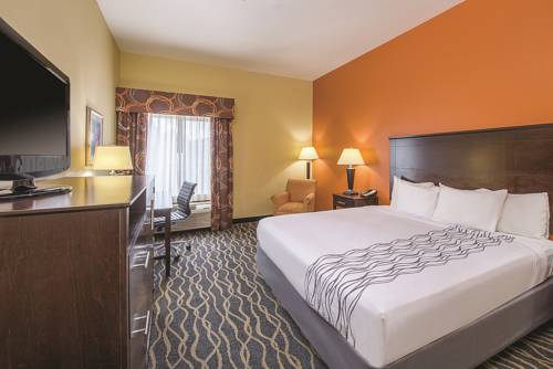 Imagen de la habitación del Hotel La Quinta Inn and Suites By Wyndham Tulsa Airpt / Expo Square. Foto 6