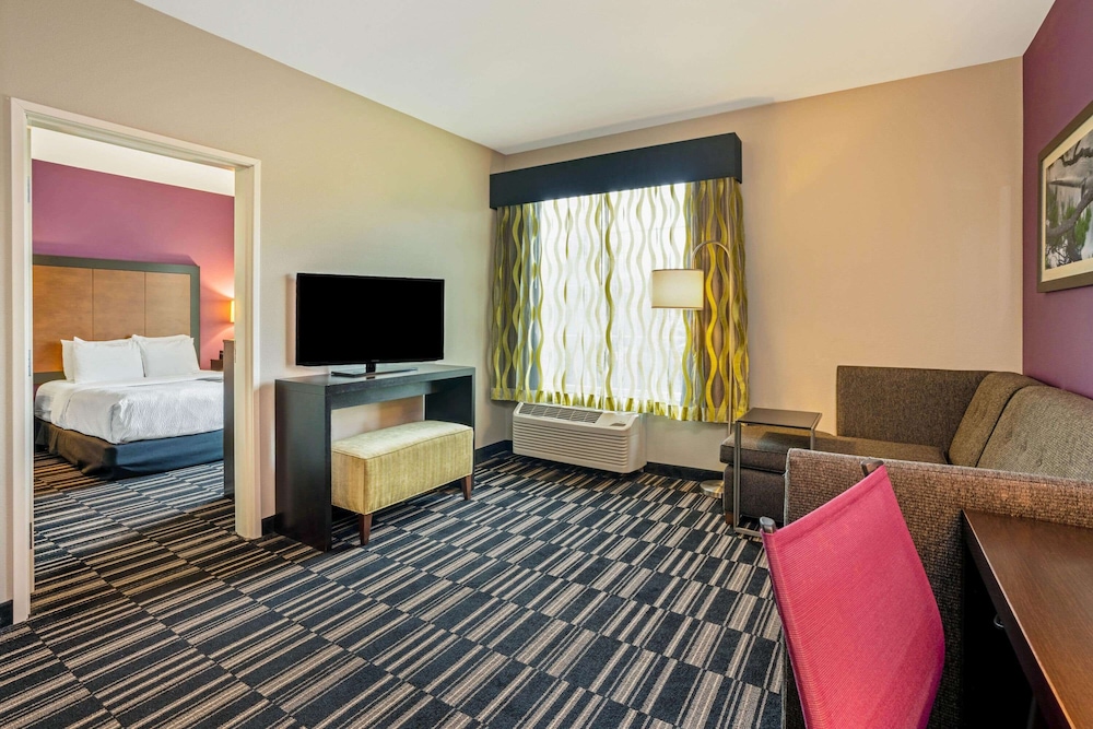 Imagen de la habitación del Hotel La Quinta Inn and Suites By Wyndham Tumwater - Olympia. Foto 7