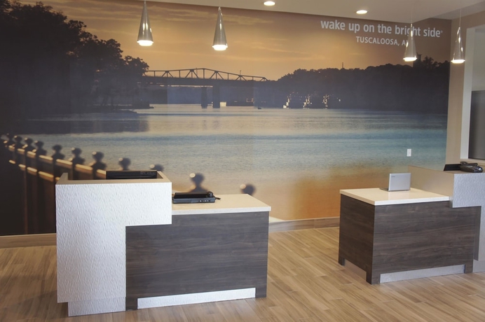 Imagen de los interiores del Hotel La Quinta Inn and Suites By Wyndham Tuscaloosa University. Foto 16