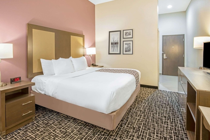 Imagen de la habitación del Hotel La Quinta Inn and Suites By Wyndham Weatherford Ok. Foto 13