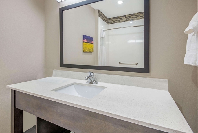 Imagen de la habitación del Hotel La Quinta Inn and Suites By Wyndham Weatherford Ok. Foto 16