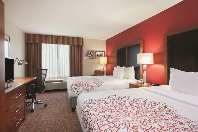 Imagen de la habitación del Hotel La Quinta Inn and Suites By Wyndham Williamsburg Historic Area. Foto 4