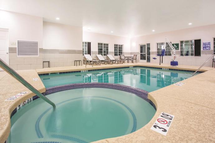 Imagen de la piscina del Hotel La Quinta Inn and Suites By Wyndham Williams-grand Canyon Area. Foto 12