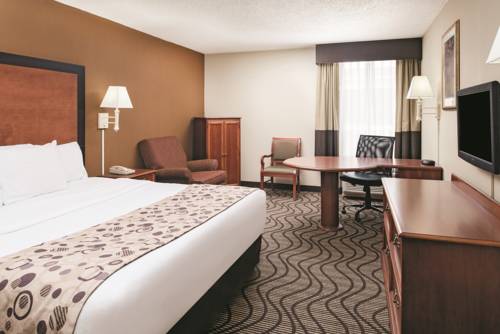 Imagen de la habitación del Hotel La Quinta Inn and Suites By Wyndham Wytheville. Foto 5