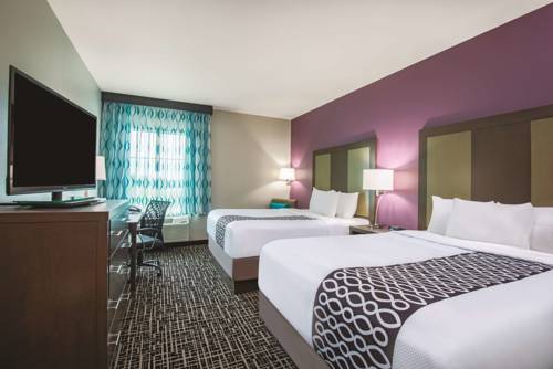 Imagen de la habitación del Hotel La Quinta Inn and Suites By Wyndham York. Foto 7