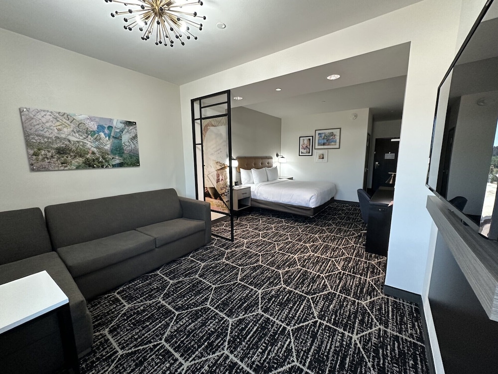 Imagen de la habitación del Hotel La Quinta Inn and Suites By Wyndham Yucaipa. Foto 14