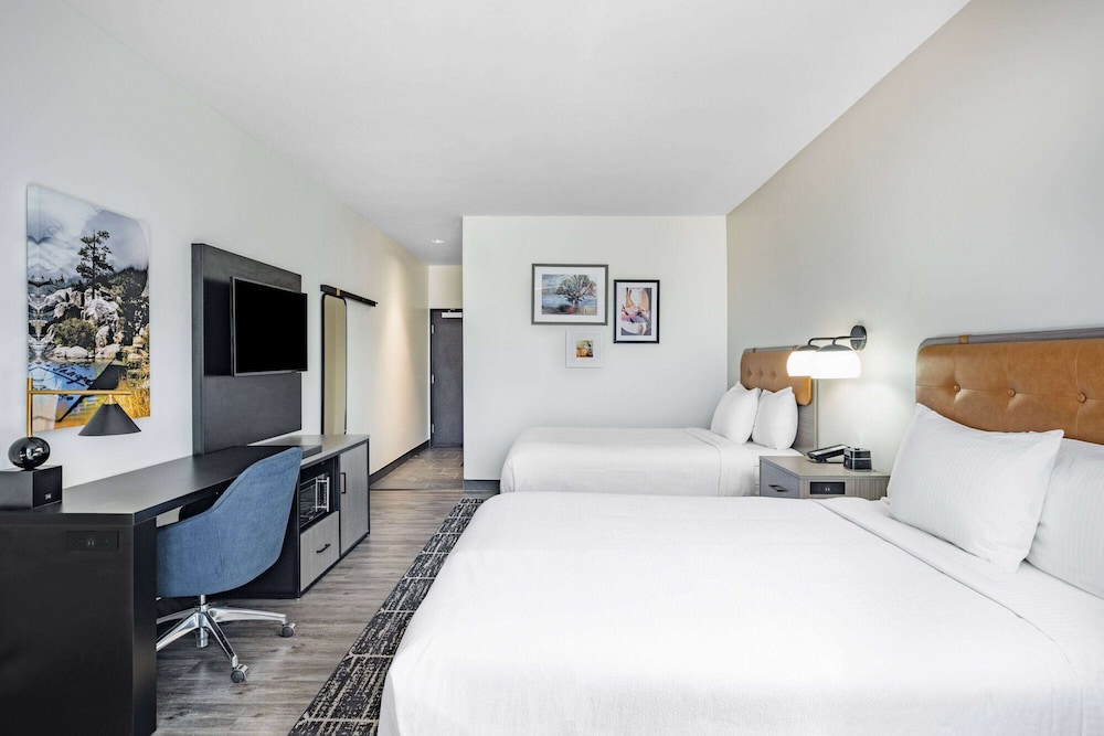 Imagen de la habitación del Hotel La Quinta Inn and Suites By Wyndham Yucaipa. Foto 15