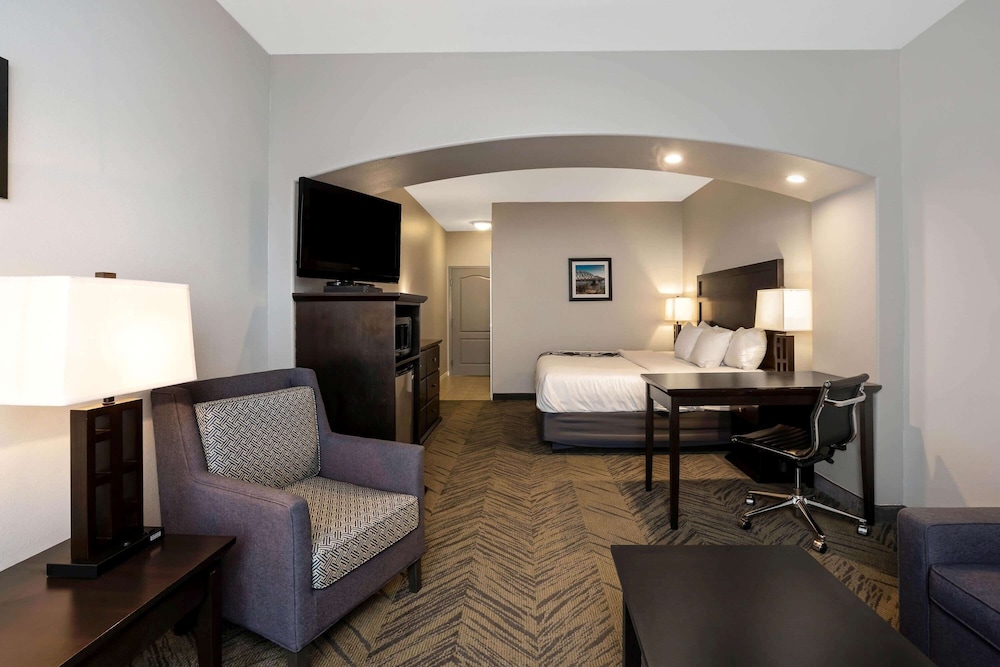 Imagen de la habitación del Hotel La Quinta Inn and Suites By Wyndham-brookshire-west Katy. Foto 8