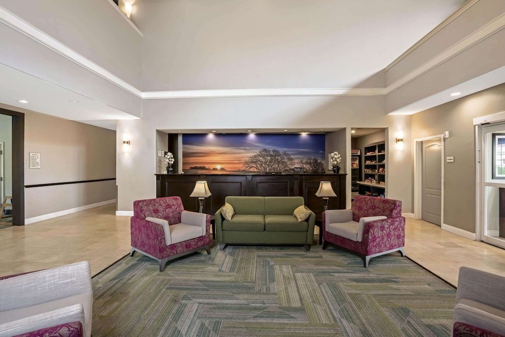 Imagen de los interiores del Hotel La Quinta Inn and Suites By Wyndham-brookshire-west Katy. Foto 20