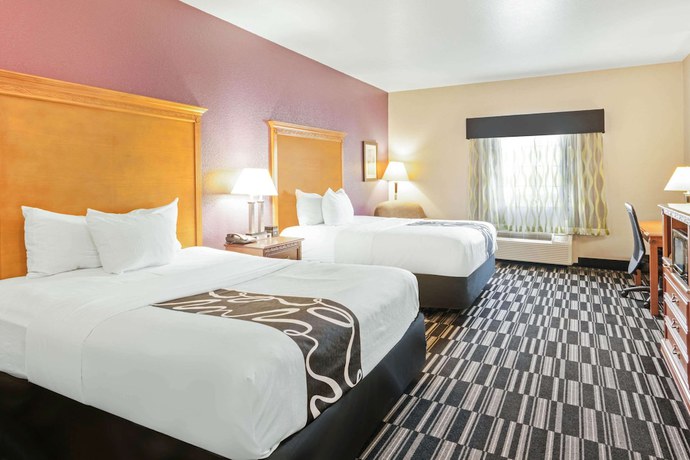 Imagen de la habitación del Hotel La Quinta Inn and Suites by Wyndham Ada. Foto 7