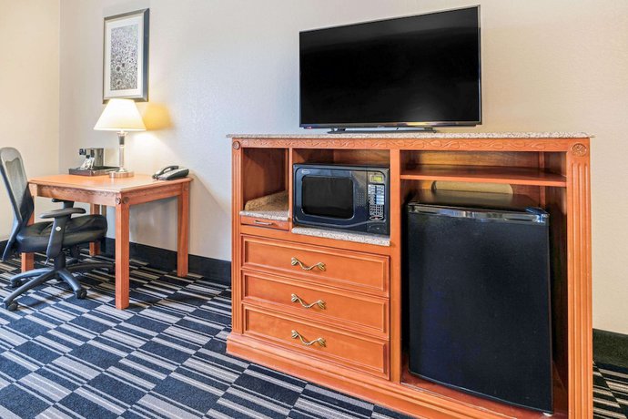 Imagen de la habitación del Hotel La Quinta Inn and Suites by Wyndham Ada. Foto 8