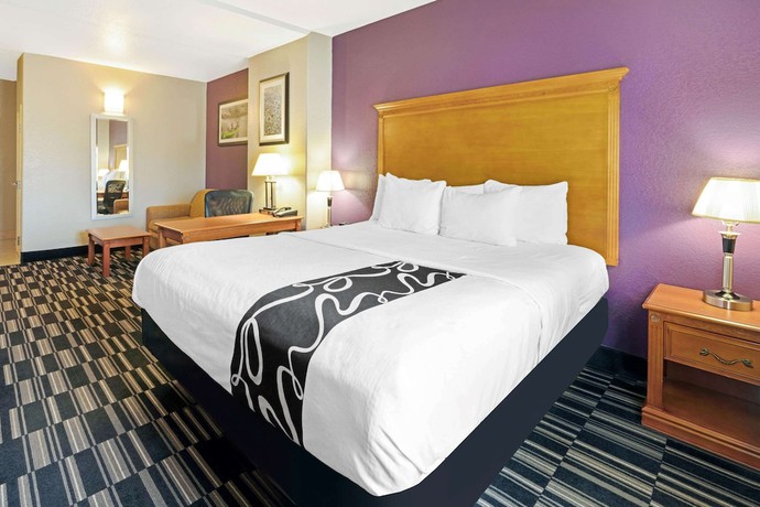 Imagen de la habitación del Hotel La Quinta Inn and Suites by Wyndham Ada. Foto 15