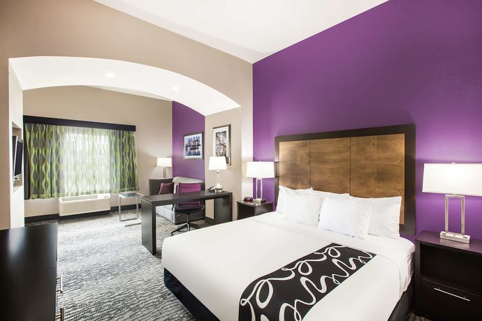 Imagen de la habitación del Hotel La Quinta Inn and Suites by Wyndham Baton Rouge Denham Springs. Foto 17