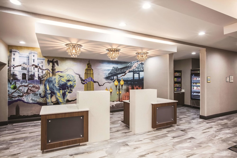 Imagen de los interiores del Hotel La Quinta Inn and Suites by Wyndham Baton Rouge - Port Allen. Foto 18