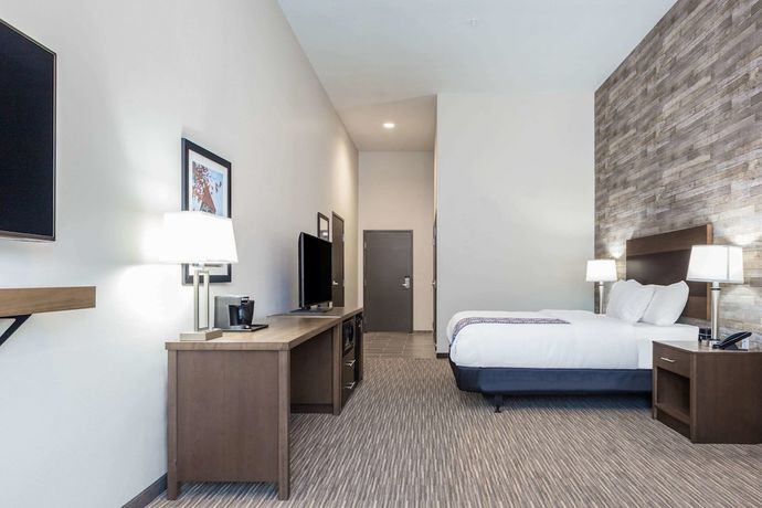 Imagen de la habitación del Hotel La Quinta Inn and Suites by Wyndham Bloomington. Foto 3