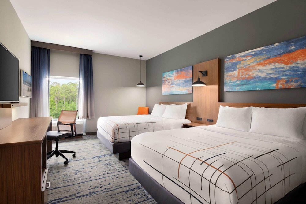 Imagen de la habitación del Hotel La Quinta Inn and Suites by Wyndham Brunswick/Golden Isles. Foto 8