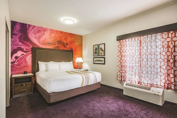Imagen de la habitación del Hotel La Quinta Inn and Suites by Wyndham Chambersburg. Foto 4