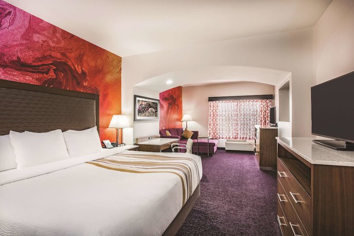 Imagen de la habitación del Hotel La Quinta Inn and Suites by Wyndham Chambersburg. Foto 6