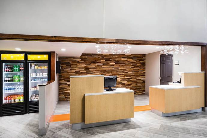 Imagen de los interiores del Hotel La Quinta Inn and Suites by Wyndham Chattanooga-Hamilton Place. Foto 20