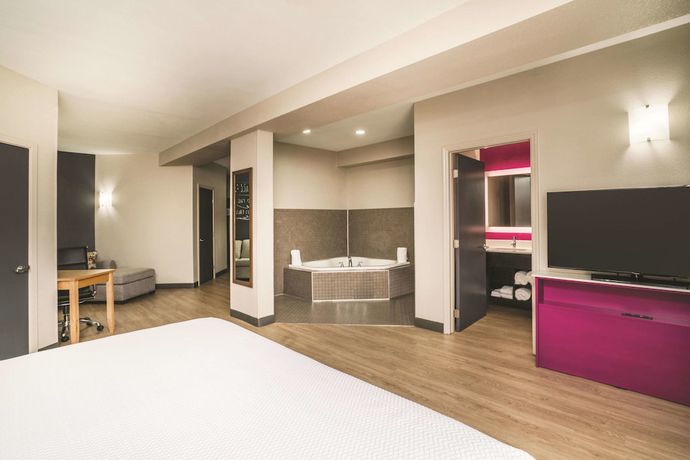 Imagen de la habitación del Hotel La Quinta Inn and Suites by Wyndham Chattanooga-Hamilton Place. Foto 10