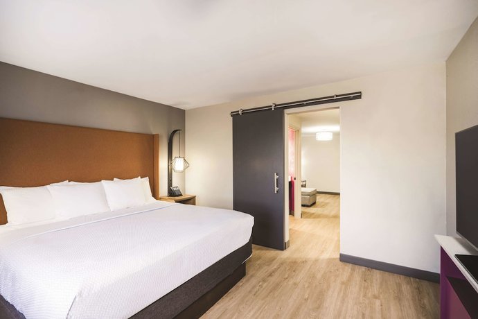 Imagen de la habitación del Hotel La Quinta Inn and Suites by Wyndham Chattanooga-Hamilton Place. Foto 15
