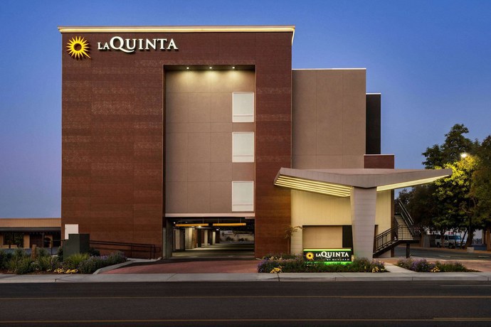 Imagen general del Hotel La Quinta Inn and Suites by Wyndham Clovis CA. Foto 1