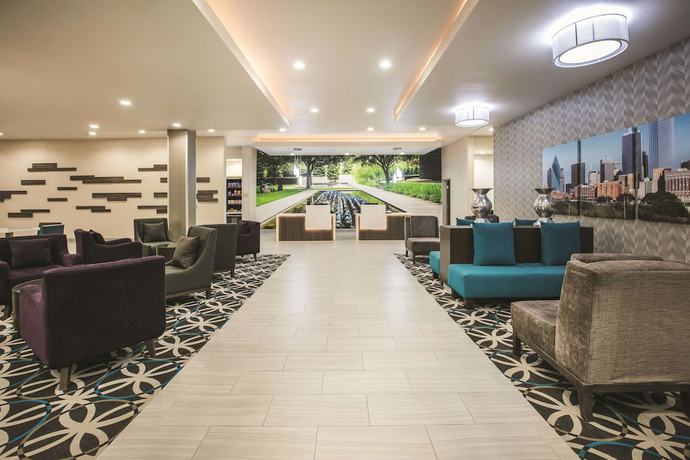 Imagen de los interiores del Hotel La Quinta Inn and Suites by Wyndham Dallas - Richardson. Foto 18