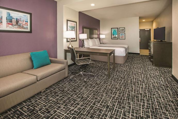 Imagen de la habitación del Hotel La Quinta Inn and Suites by Wyndham Dallas - Richardson. Foto 14