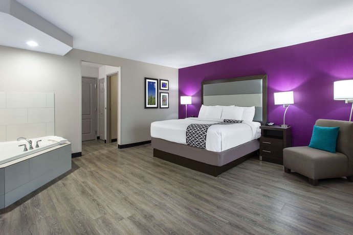 Imagen de la habitación del Hotel La Quinta Inn and Suites by Wyndham Effingham. Foto 7