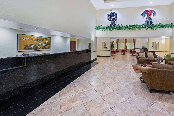Imagen de los interiores del Hotel La Quinta Inn and Suites by Wyndham Ft. Pierce. Foto 18