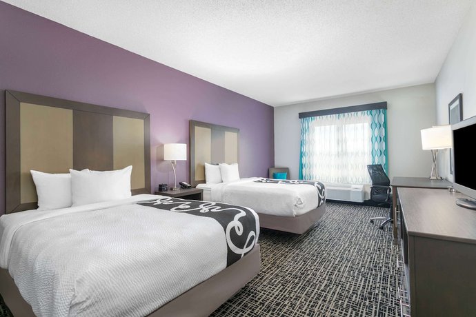 Imagen de la habitación del Hotel La Quinta Inn and Suites by Wyndham Hopkinsville. Foto 12