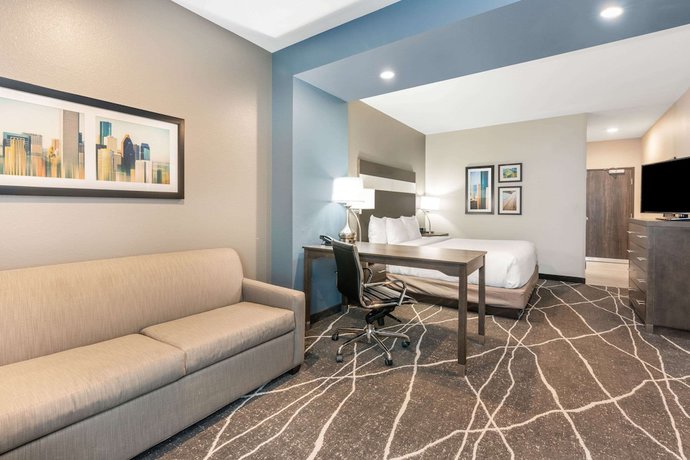 Imagen de la habitación del Hotel La Quinta Inn and Suites by Wyndham Houston Spring South. Foto 7