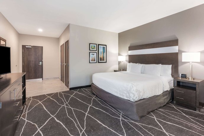 Imagen de la habitación del Hotel La Quinta Inn and Suites by Wyndham Houston Spring South. Foto 14