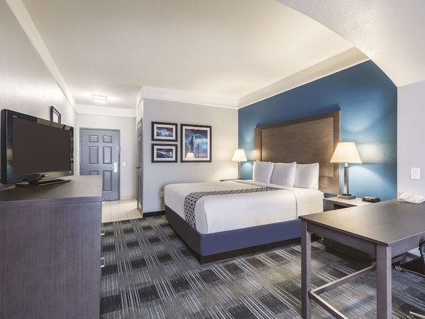 Imagen de la habitación del Hotel La Quinta Inn and Suites by Wyndham Houston/Clear Lake-NASA. Foto 3