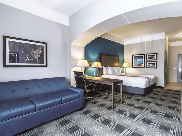 Imagen de la habitación del Hotel La Quinta Inn and Suites by Wyndham Houston/Clear Lake-NASA. Foto 5